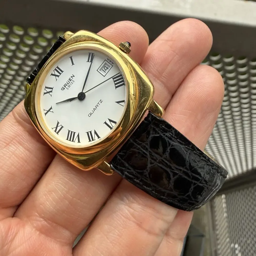 Vintage Gruen Swiss Made Quartz Wrist Watch Men’s Cushion Pillow Case Gold Plate